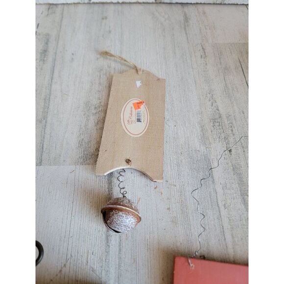 Hanging Snowman variety mini sign Bell set home wall decor - Picture 8 of 11